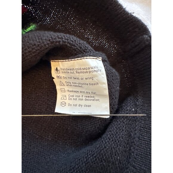 Victoria Jones Black Christmas Sweater Scarf Set XL Poinsettia Embroidery - Picture 7 of 7